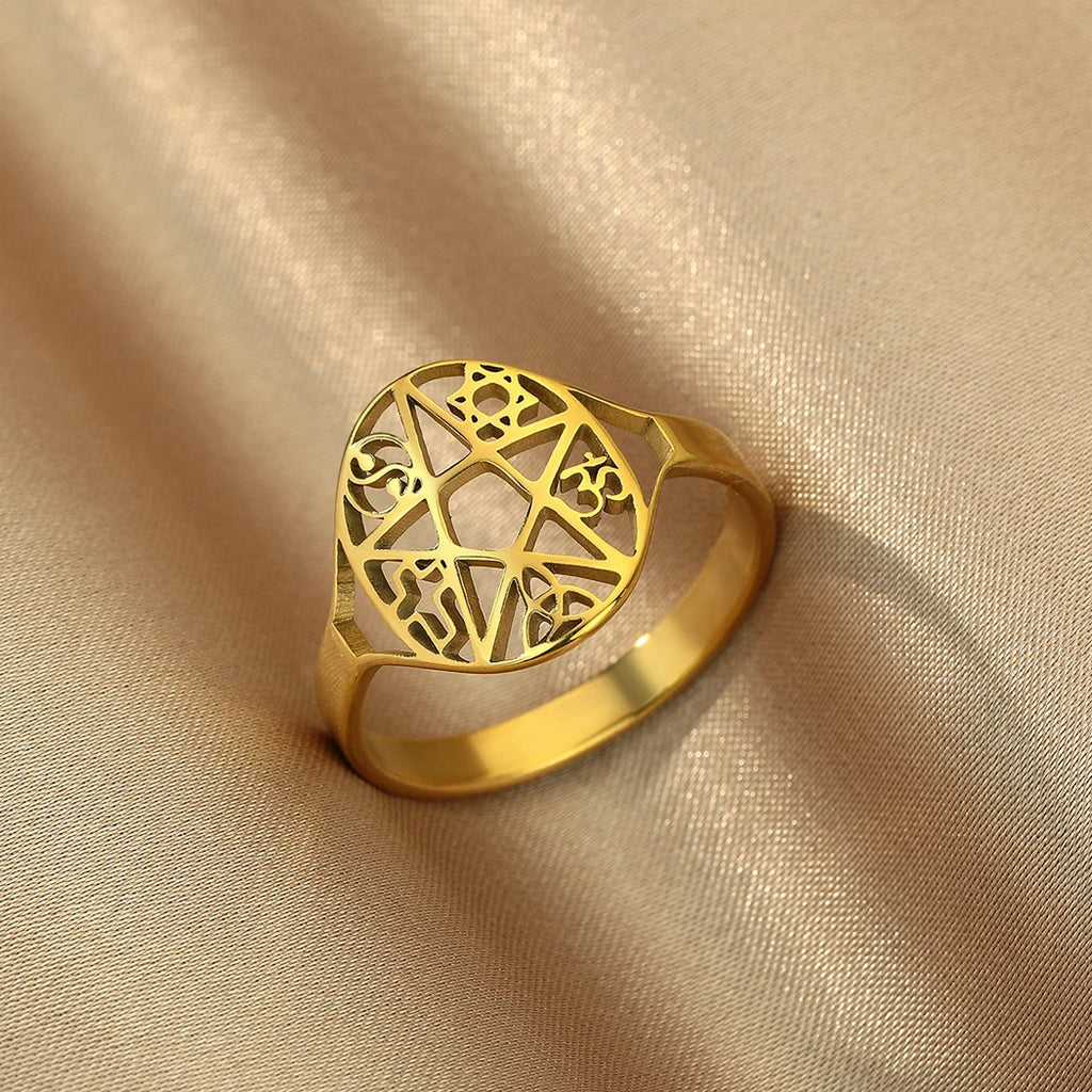 Witchcraft Pentagram Ring