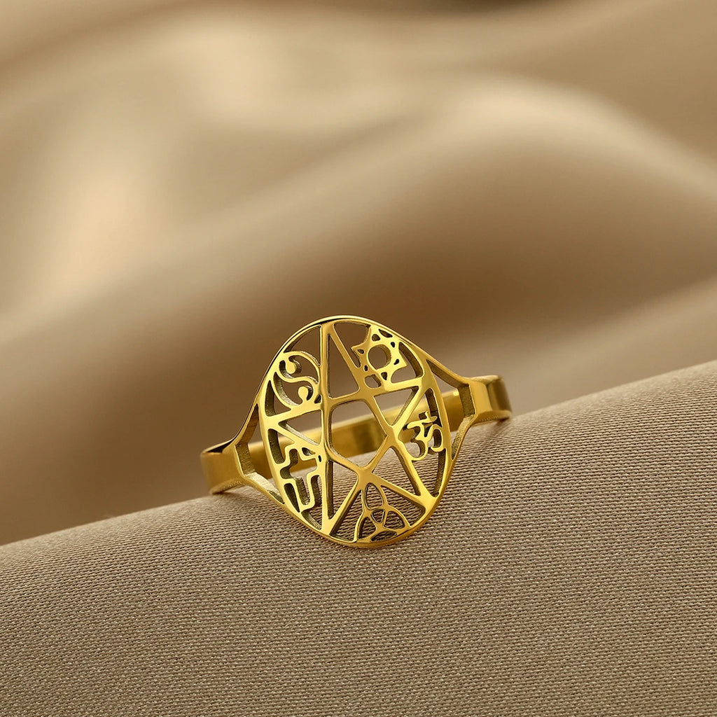 Witchcraft Pentagram Ring